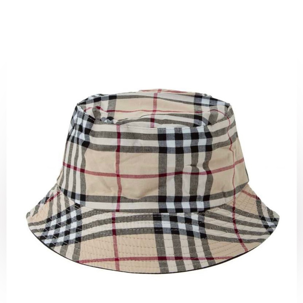 BB Bucket Hat
